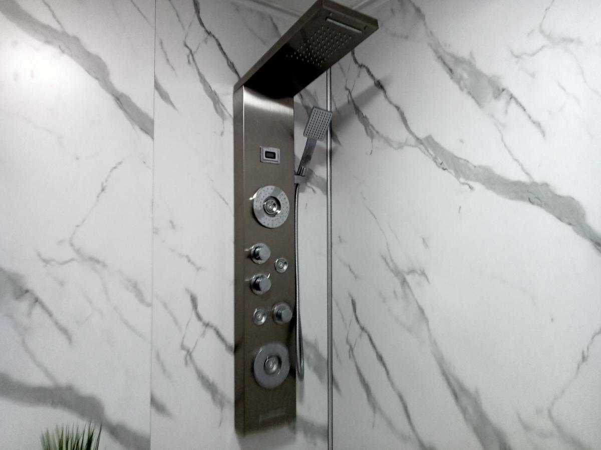 Studio Apartment In London, Bethnal Green Εξωτερικό φωτογραφία