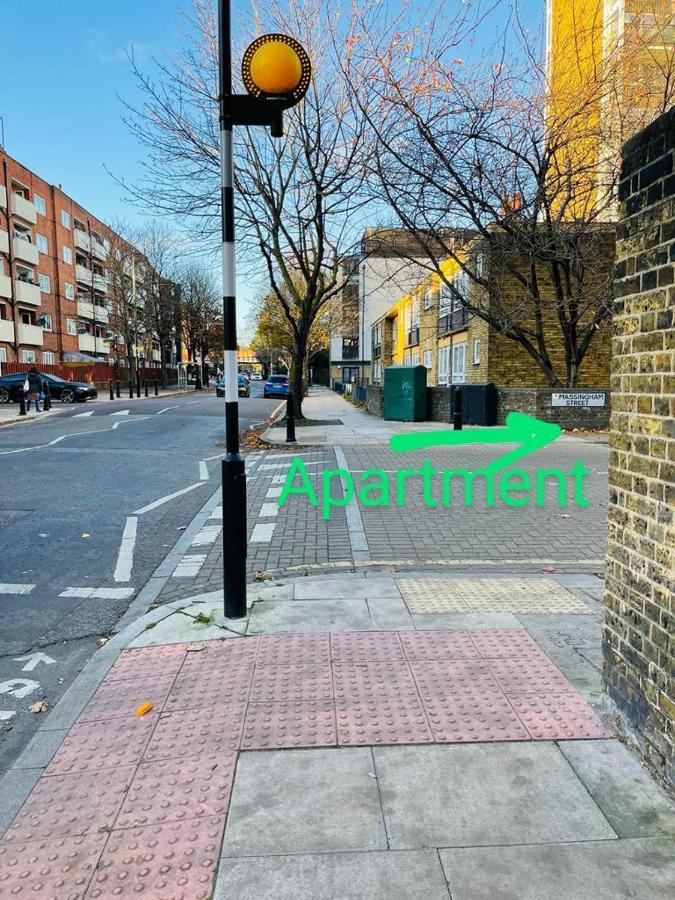Studio Apartment In London, Bethnal Green Εξωτερικό φωτογραφία