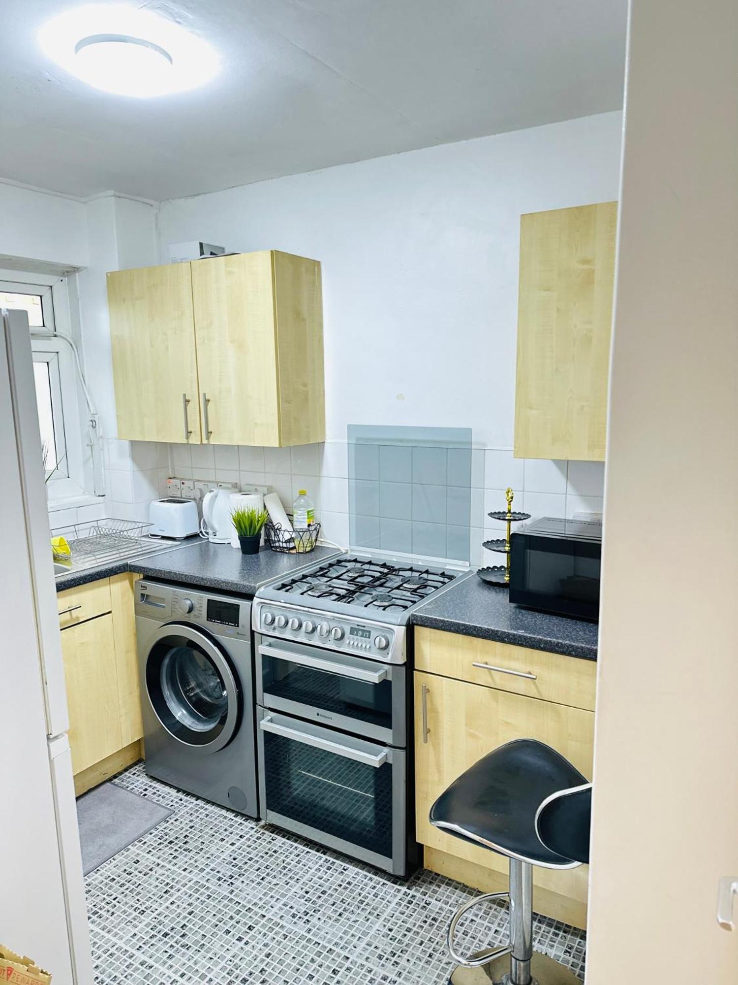 Studio Apartment In London, Bethnal Green Εξωτερικό φωτογραφία