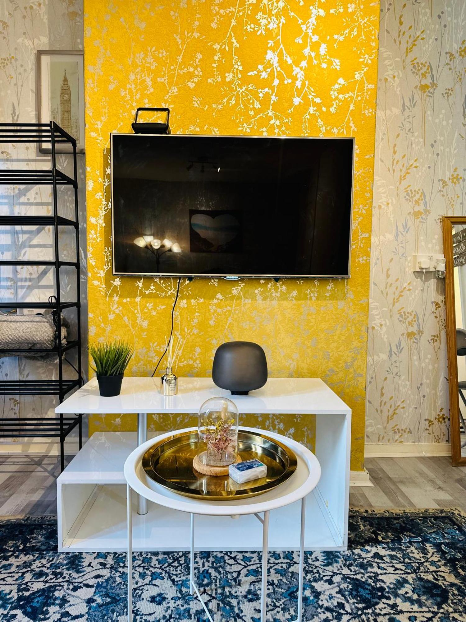 Studio Apartment In London, Bethnal Green Εξωτερικό φωτογραφία
